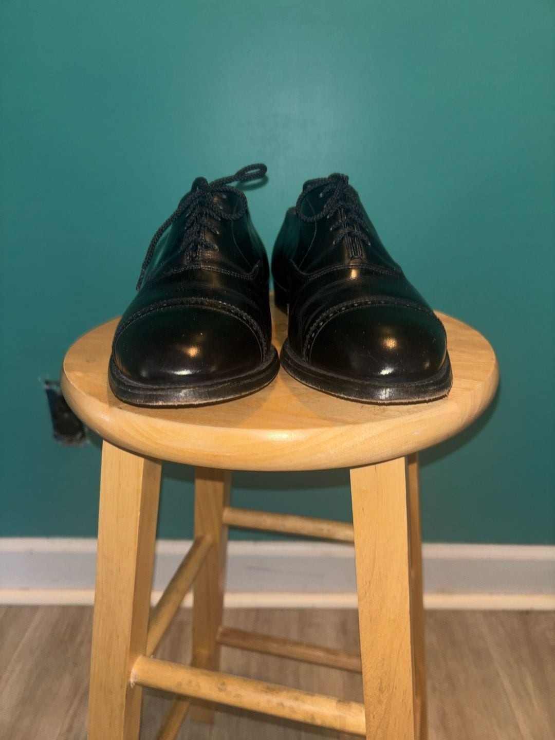 Alden 901 Black Calfskin Perforated Straight Tip Bal