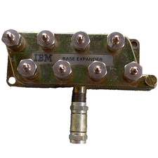 IBM Base Expander Short Distance Kit 8 Coax To 1 Coax Box Vintage Cable Splitter