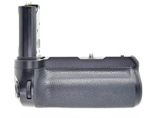 Nikon MB-N11 Power Battery Pack with Vertical Grip
