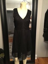 J.CREW WOMENS BLACK SLEEVELESS DRESSS EYELET ,V- NECK SIZE-6