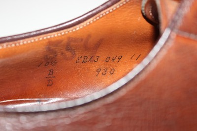 Alden 930 Plain Toe Blucher is built on the Barrie last. The model has a brown Alpine Grain leather upper with a double leather outsole.