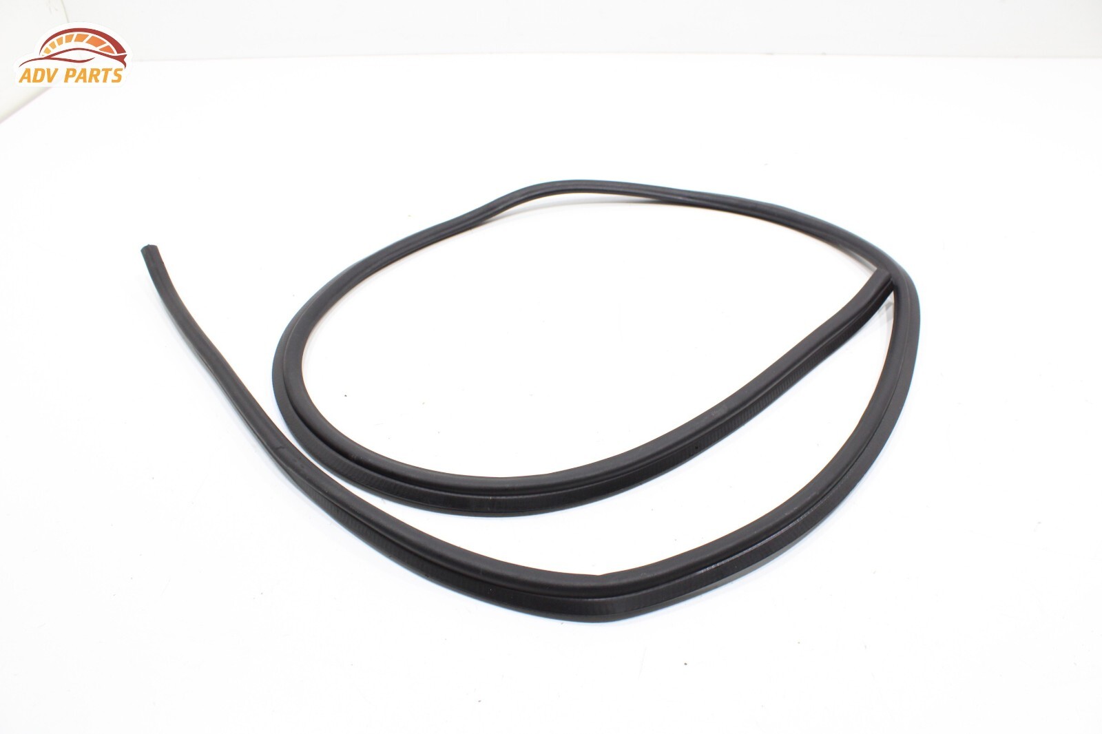 Maserati Levante 2017-2020 Hood seal