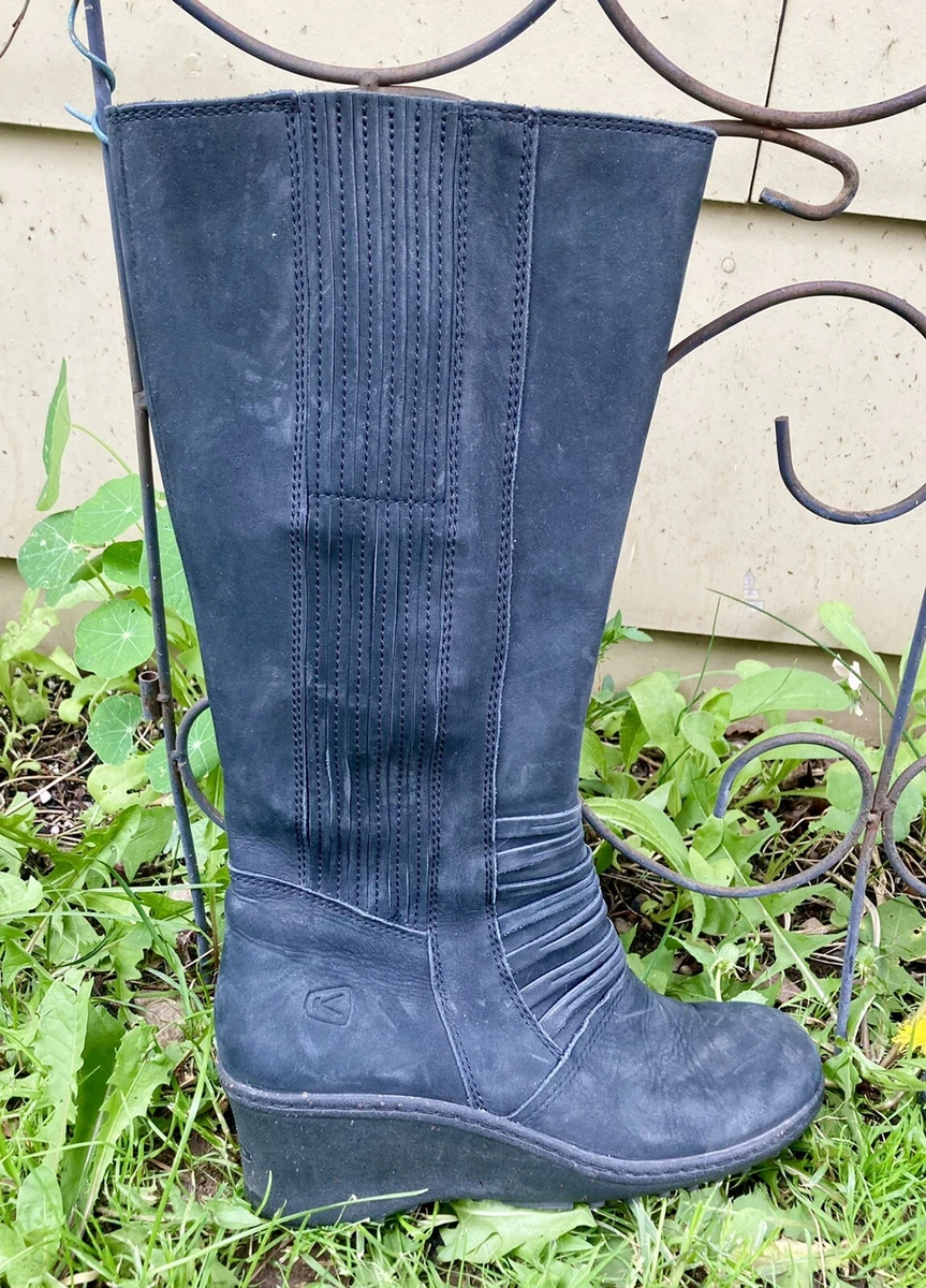 Keen tall hotsell black boots
