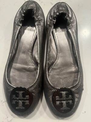 Torry Burch Womens slip on shoes size 8 Silver