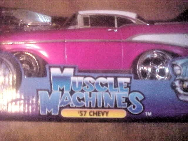 NEW Original Muscle Machines 1:18 Scale '57 Chevy Too Cool 2001 Funline - Image 3 of 4