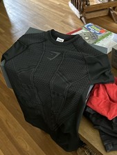Gymshark NEW Onyx V1 Black Size Small Order C...