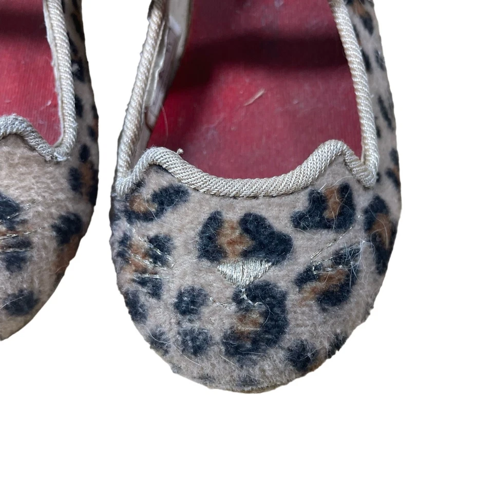 Carter's Toddler Embroidered Cat Face Leopard Print Mary Jane Shoes - Size 6 - Image 3 of 4