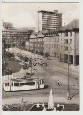 AK  Jena ,   Blick vom Thälmannring zum Zeisswerk und neuem Hochhaus    alt !!