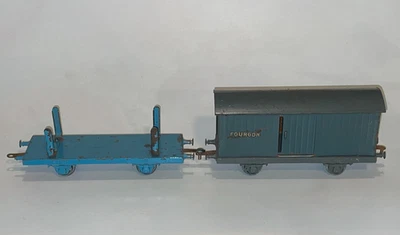 LR 2 wagons à essieux : plat à ranchers + fourgon à portes coulissantes - Photo 1/4