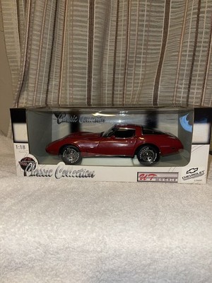 UT Models Classic Collection Rare RED 1978 Chevrolet Corvette 1:18