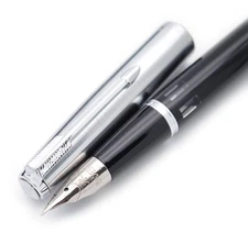 601A Steel Cap Vacumatic Fountain Pen Black with ink window