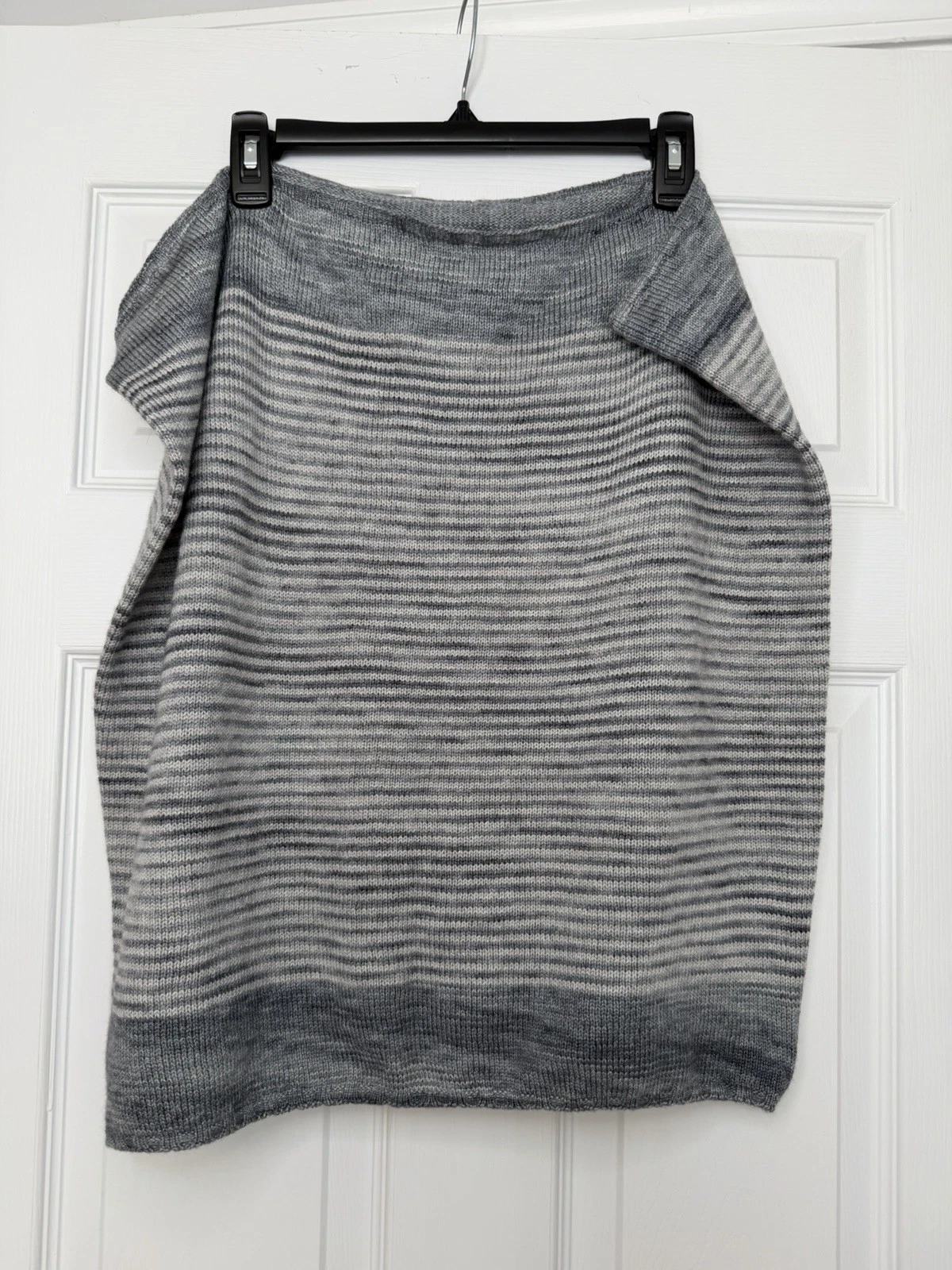 Swans Island Handwoven Hand Dyed USA Silk Merino Wool Infinity Scarf Blue
