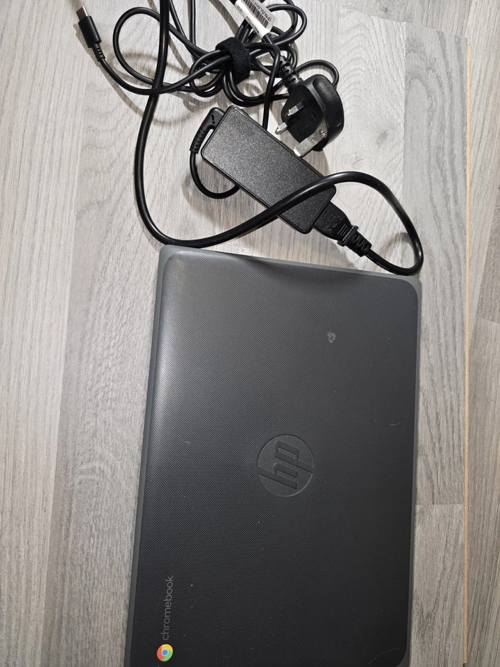 HP Chromebook 11A G8 EE 4GB RAM 16GB eMMc Chrome OS Laptop Notebook - Image 3 of 4