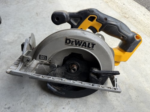 DEWALT DCS391 Cordless Circular Saw FOR PARTS