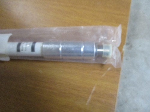 OMNI 12" FIBERGLASS ANTENNA 824-960/1710-2170MHz 6.3 dBi PART#MOB-BL-900-1800-6 - Picture 2 of 5