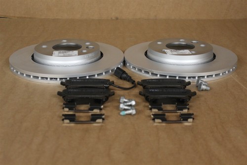 VW Transporter T5 T5.1 T6 T6.1 rear 294mm brake discs & pads kit New genuine VW - Picture 5 of 6