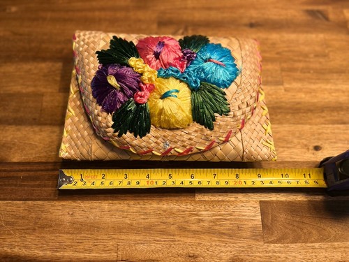 Vintage Straw Raffia Embroidered Floral Clutch Handbag Lined Snap Closure - Picture 4 of 7