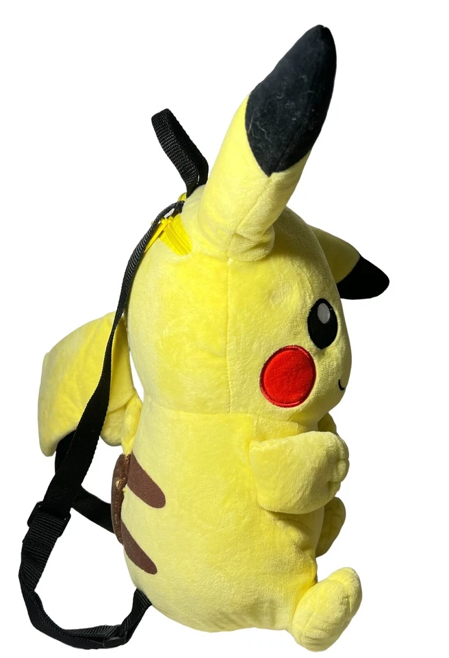 "Mochila de Peluche Pikachu Pokemon 14"" Correas Ajustables 2016 Nintendo Oficial" Foto 2 de 4