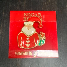 Vtg Edgar Berebi Christmas Santa Claus by green gift Brooch Pin hearts 1990s NOS