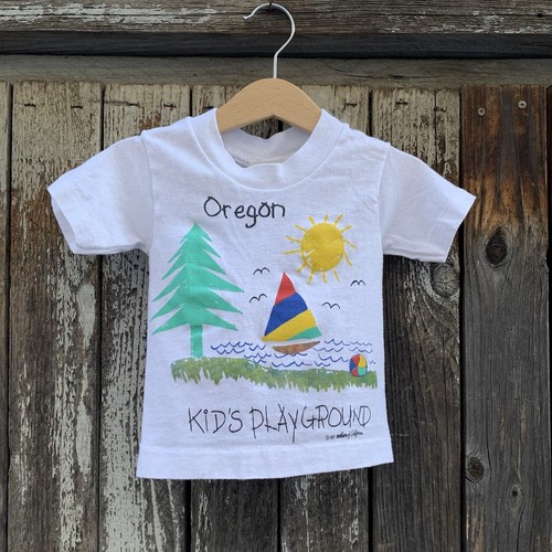Vintage 90s Oregon Kid's Playground T-Shirt Single Stitched Made in USA