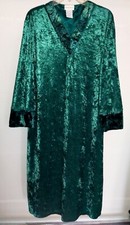 Green Midi-Length Long Sleeve Nightgown by Jaclyn Smith Sz Medium