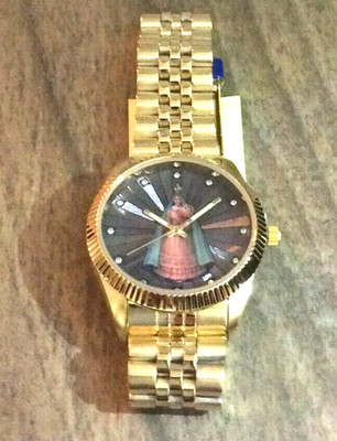 Miykon Men's Reloj Con Imagen Virgen Ciridad Del Cobre Gold Linked Band ''CUBA''!