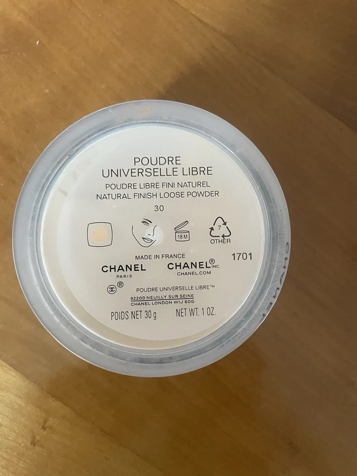 CHANEL..POUDRE..UNIVERSELLE.. LIBRE….30 - Bild 3 von 4