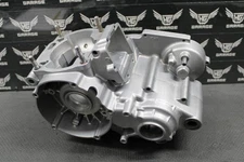 1991 KAWASAKI KX125 OEM LEFT RIGHT ENGINE MOTOR CRANKCASE CRANK CASES 14001-5284