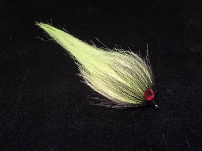 Custom Yellow GLOW 9'' Musky Muskie Pike Bass Fly Fishing Bait Fish Lure 6/0 Hook