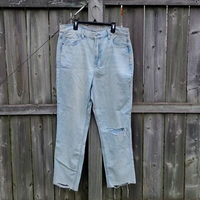 American Eagle Mom Jeans with Light Wash Distressed 100% Cotton Size 14