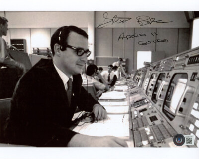 STEVE BALES SIGNED 8X10 PHOTO APOLLO 11 FLIGHT CONTROLLER NASA RARE BECKETT BAS
