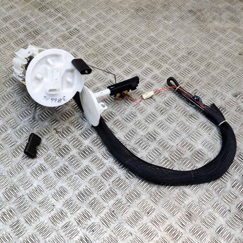 VOLVO XC60 MK1 D4 Fuel Tank Pumps 31274669 31274671 2.0 Diesel 140kw