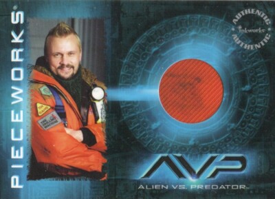 Alien vs Predator AVP 2004: PW-3 ''Quinn's Parka'' Kostümkarte