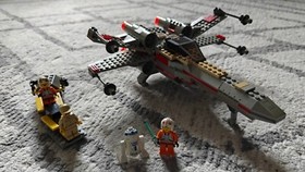 Lego Star Wars X-wing Fighter (7140) - Complete, Manual Included - Very Good