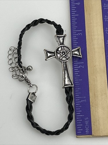 Pentacle Cross Bracelet Black Braided Corn Adjustable - Picture 4 of 4