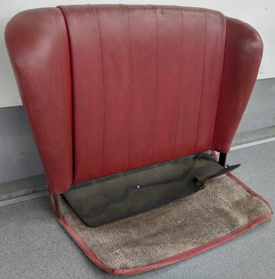 MUY BONITO USADO ORIGINAL GENUINO PORSCHE 356B CUPÉ ASIENTO TRASERO DERECHO TRASERO ROJO 9 Foto 2 de 4