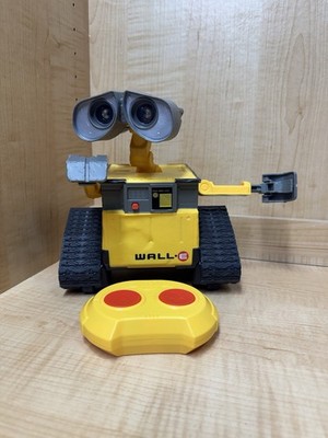 Disney Pixar HELLO WALL-E Remote Control Interactive Robot w/Lights & Sounds