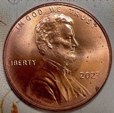 2023 Shield Lincoln Penny Faded Letter L Obverse Struck Through - IBERTY
