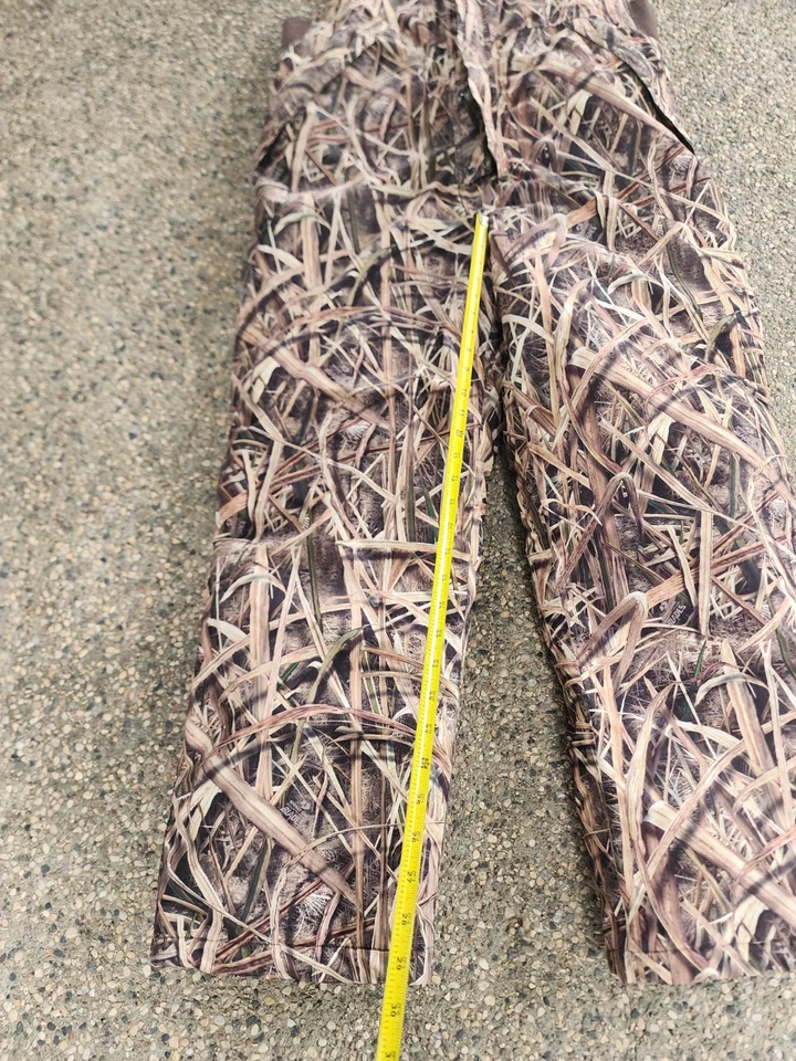 Cabela's Dry Plus Insulated Hunting Bib's Mossy Oak Shadow Grass Sz Large  - Image 4 of 4