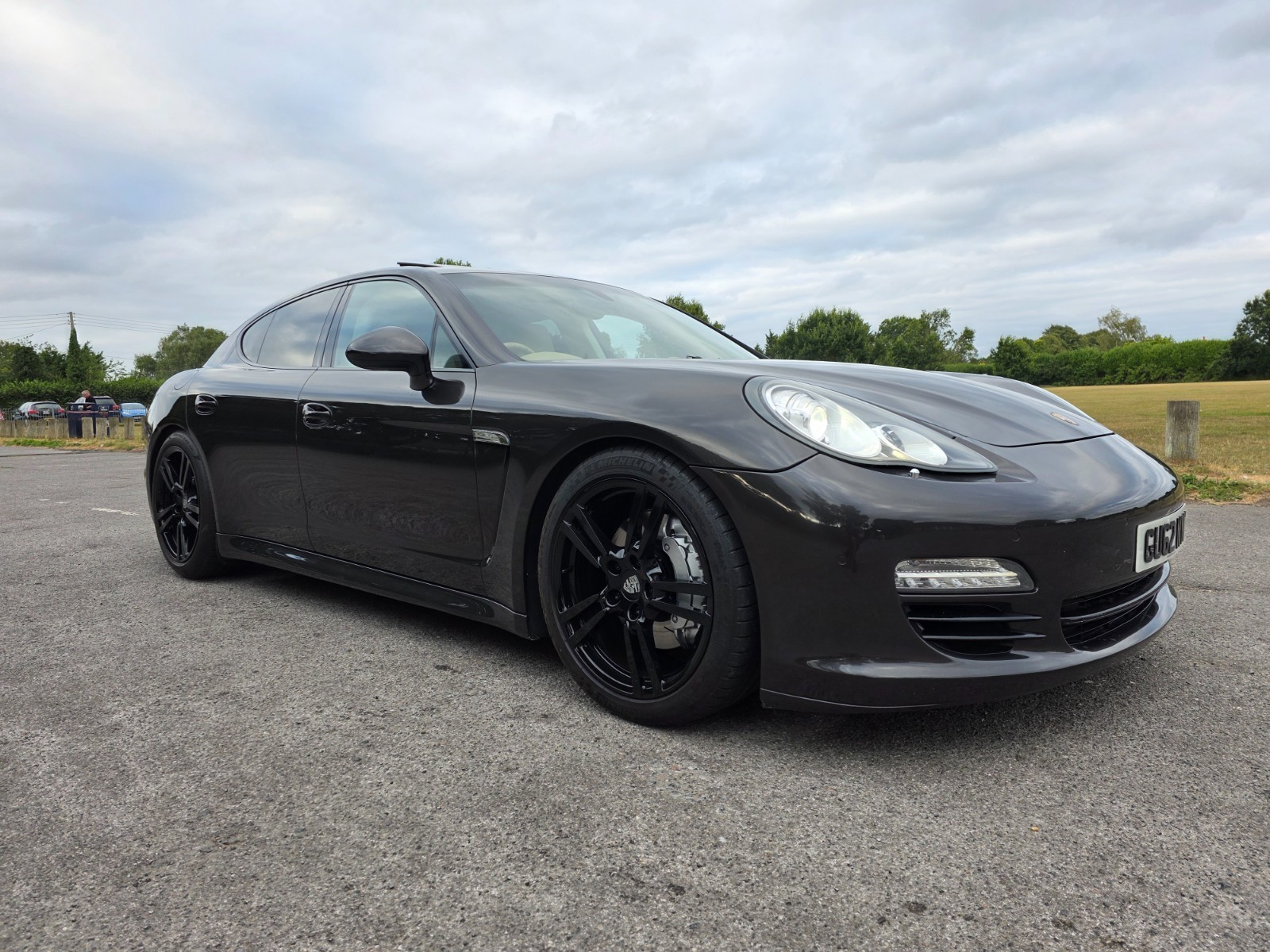 Porsche Panamera 3.0 V6 Diesel Tiptronic – 294 BHP