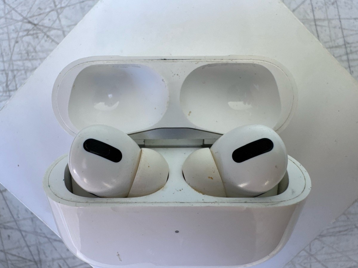 Apple AirPods Pro 2nd Generation (Lightning) - READ DESCRIPTION