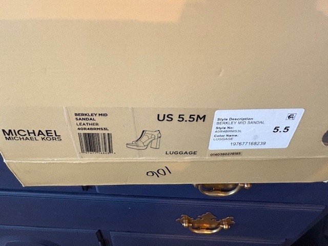 MIICHEAL KORS NEW IN BOX BERKLEY MID SANDAL LEATHER  SHOES SZ 5.5 thumbnail 3