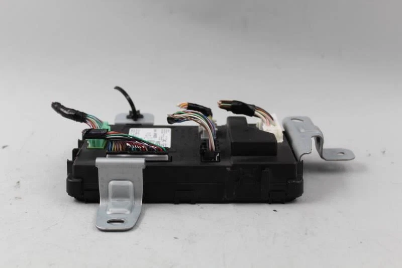 Chasis ECM Carrocería Control BCM Principal Se Adapta a 18 INFINITI Q50 2084 Foto 4 de 4