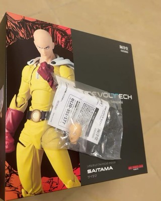 Kaiyodo Revoltech Amazing Yamaguchi One Punch Man SAITAMA with