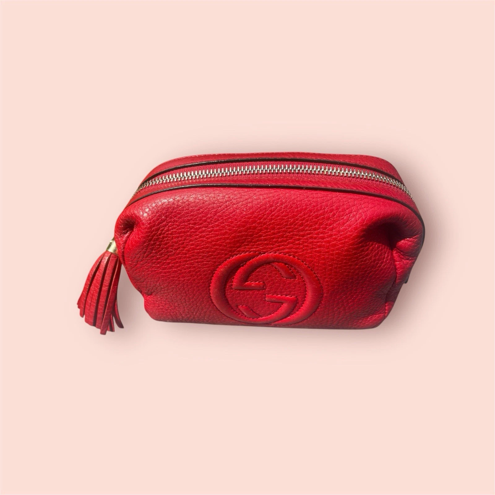 Étui à cosmétiques GUCCI en veau grainé moyen Soho rouge
