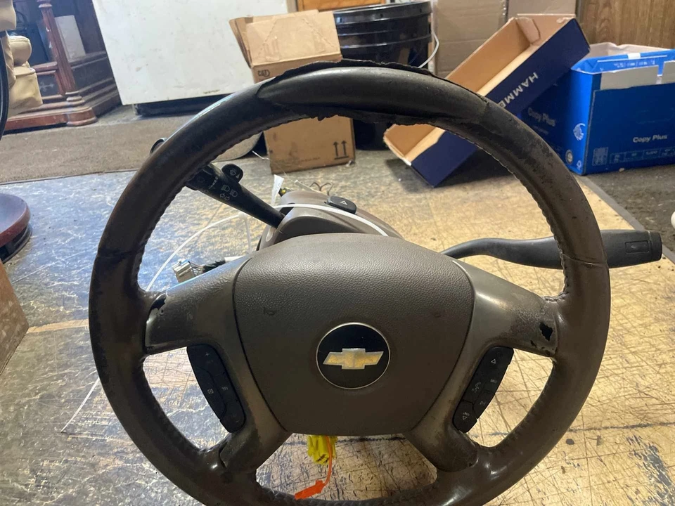 Columna de dirección completa OEM SUBURBAN 1500 09 10 11 12 13 14 Foto 3 de 4