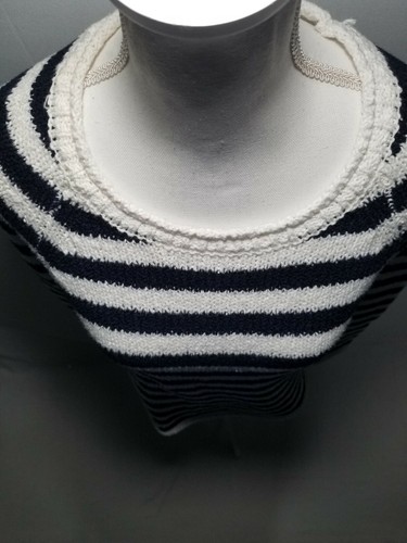 Dakini Navy and White Striped Cotton Sweater Size Small S Long Sleeves Soft. - Picture 2 of 8