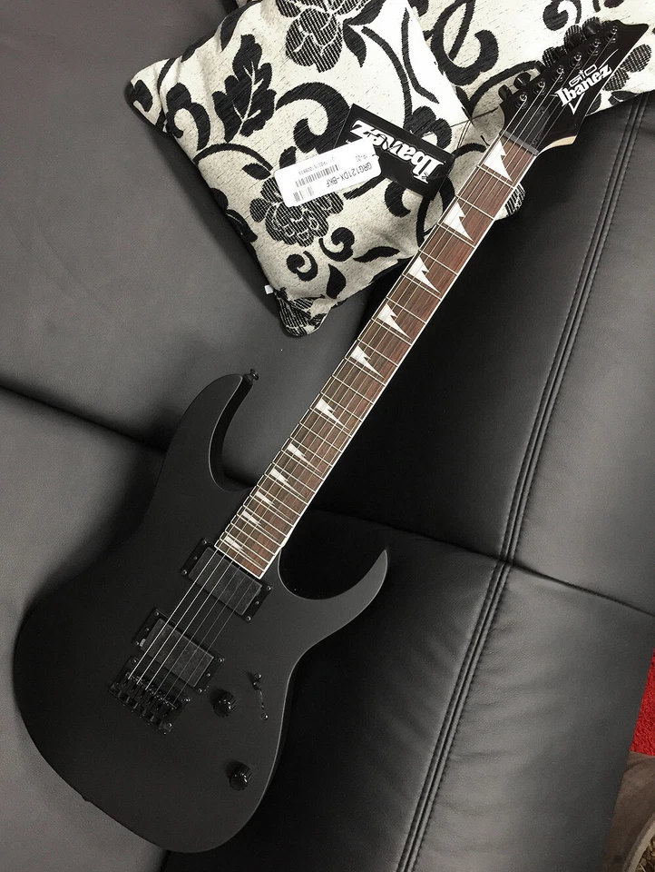 IBANEZ GRG121DX-BKF Gio E-Gitarre, black flat - Bild 4 von 4