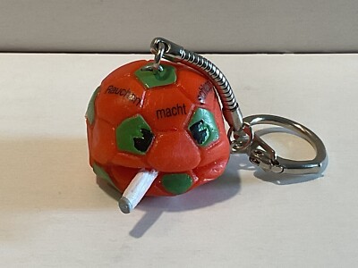 Werbefigur AOK Promo Figur Fußball mit Zigarette Rauchen macht schlapp Vintage