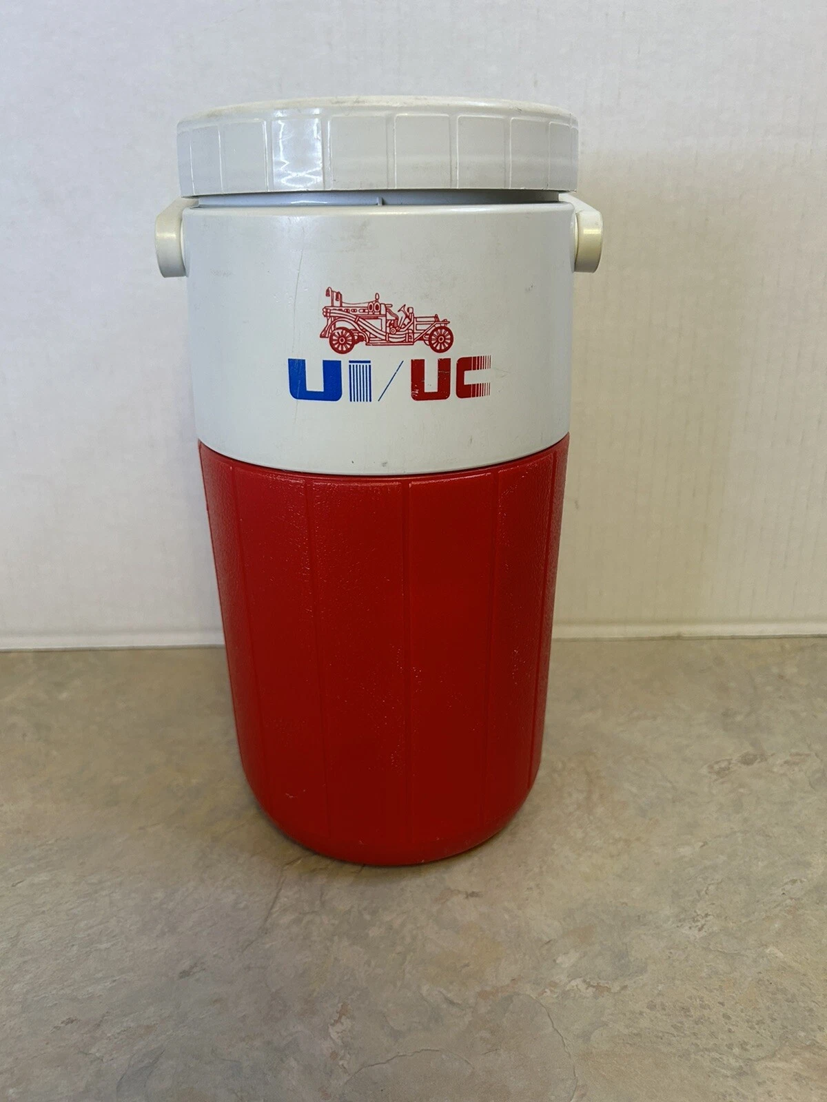 Vintage Coleman Fire Truck Promotional UI/UC Drink Cooler Univ of IL